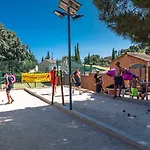 营地 Mas De Pierredon 4*