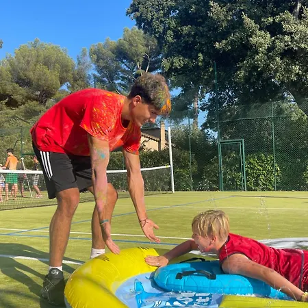 Mas De Pierredon Campsite Sanary-sur-Mer