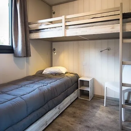 Camping Mas De Pierredon